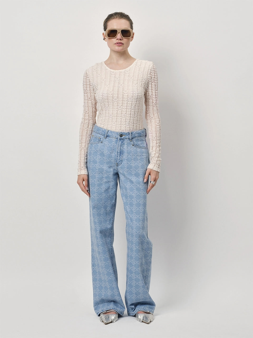Ellis Top in Butter Cream – Tailliertes Spitzen-Top für jeden Anlass