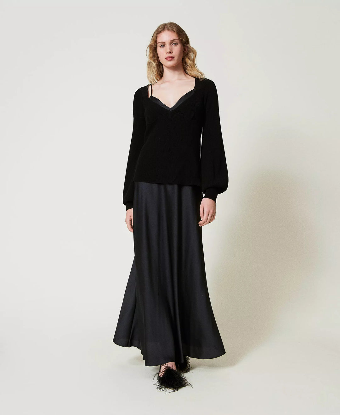 PLIP dress made of black satin - timeless elegance for every occasion