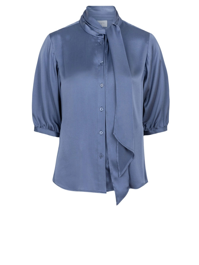 Blaue Seidenbluse