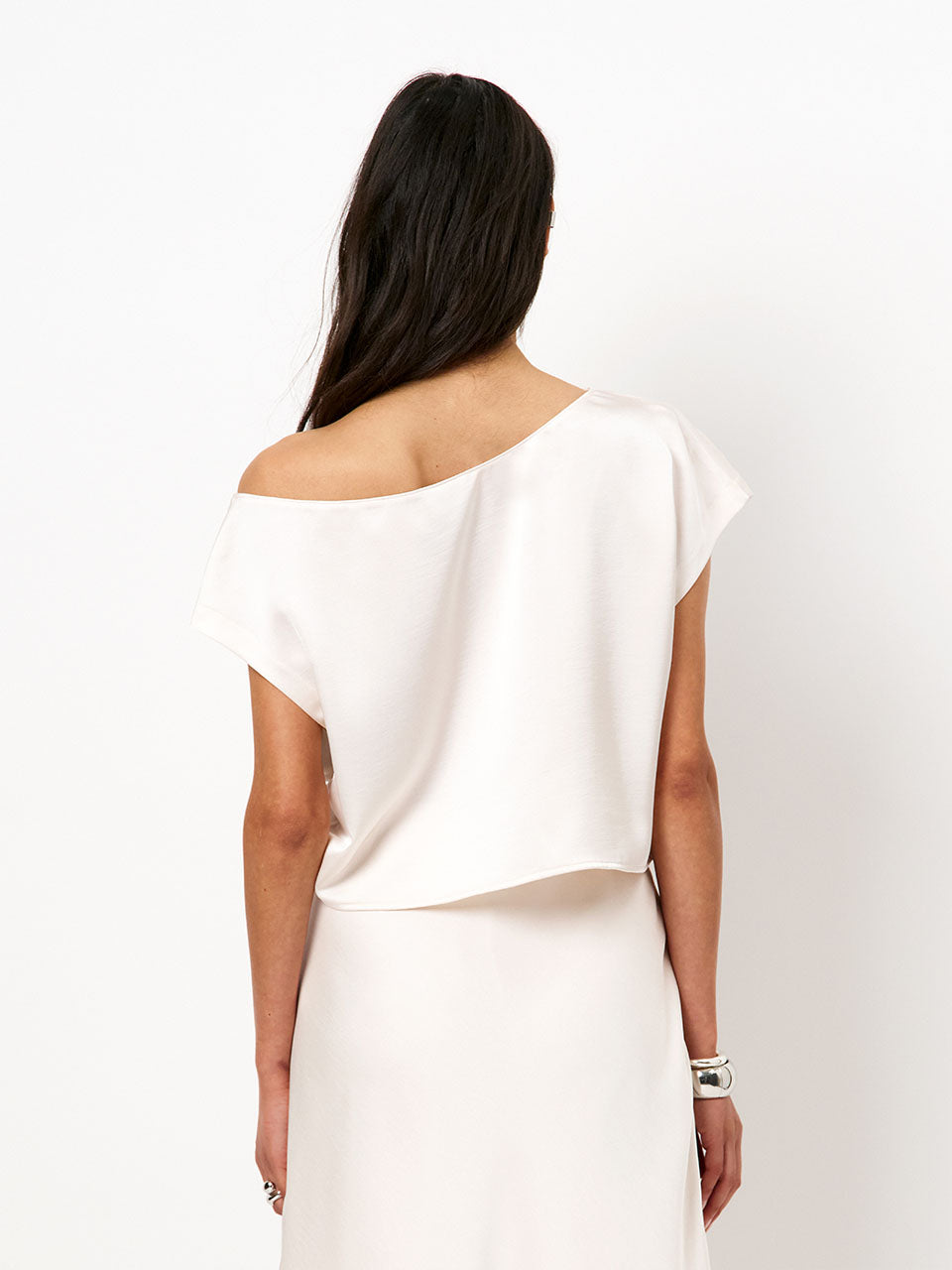Dante6 Roam – Fließendes Satin-Look Cropped Top