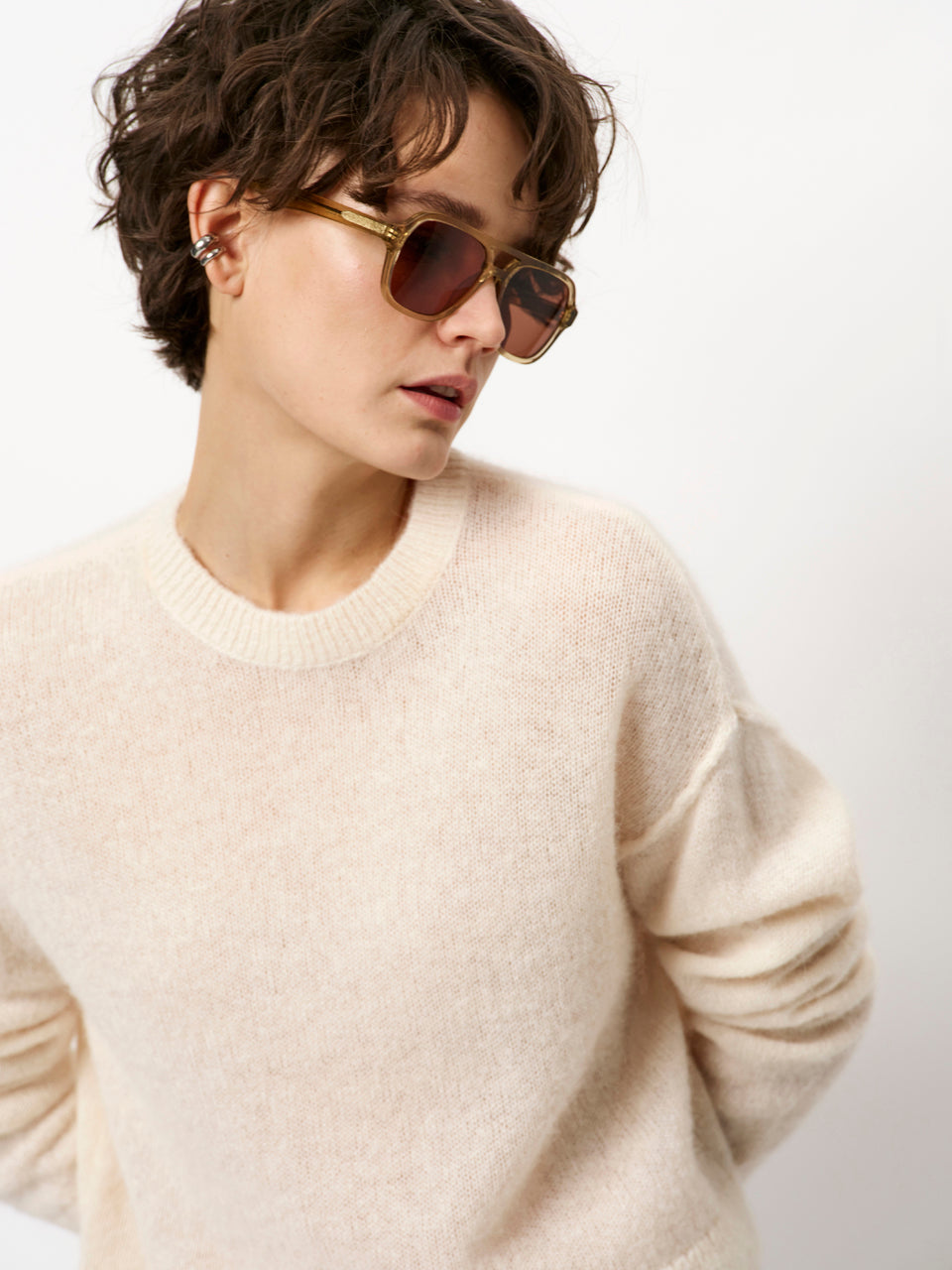 Dante6-Ariama Alpaka Sweater in Oatmeal Cream
