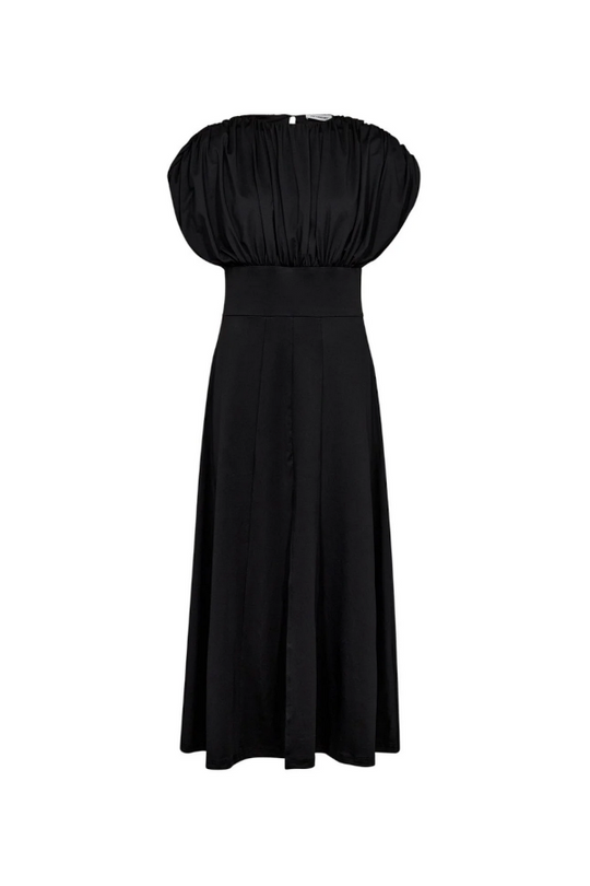 Wunderschönes schwarzes Kleid