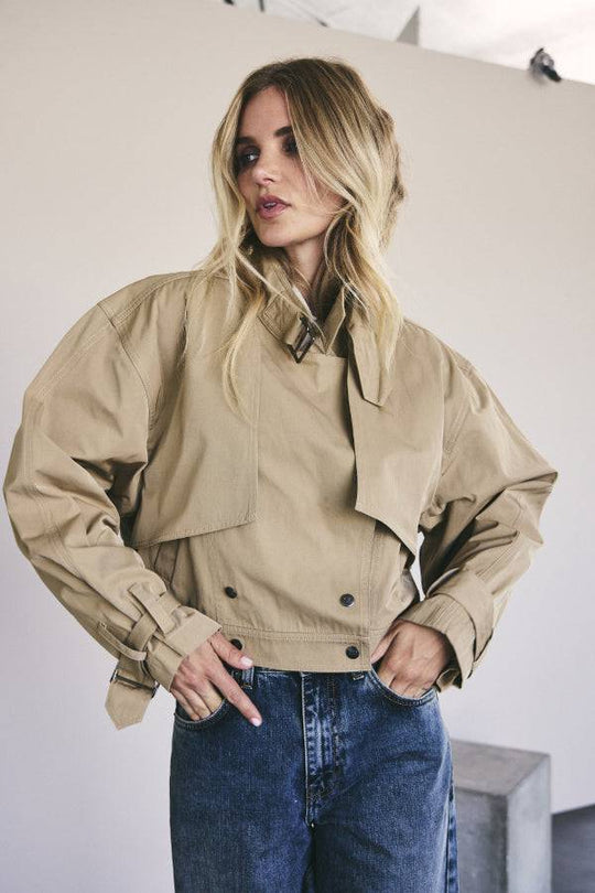 Khakifarbene Trenchjacke von Co’Couture – dein Must-Have für jede Saison - Jacke
