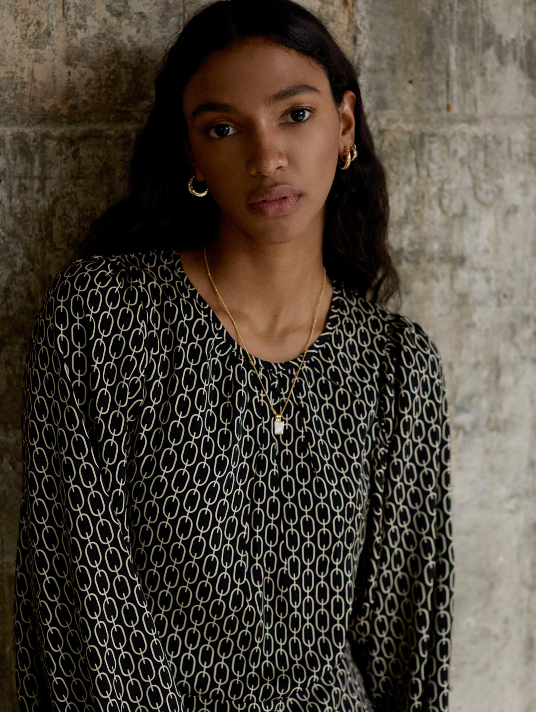 Kurzes Kleid, Chain Print schwarz (nachhaltig) Kleid Skatie Brand 