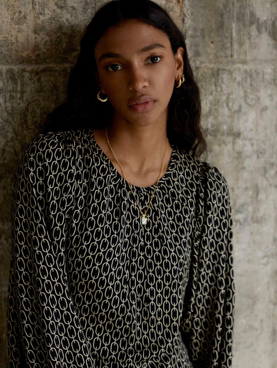 Kurzes Kleid, Chain Print schwarz (nachhaltig) Kleid Skatie Brand 