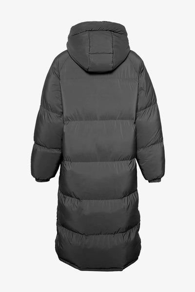 Water -repellent down coat with hood