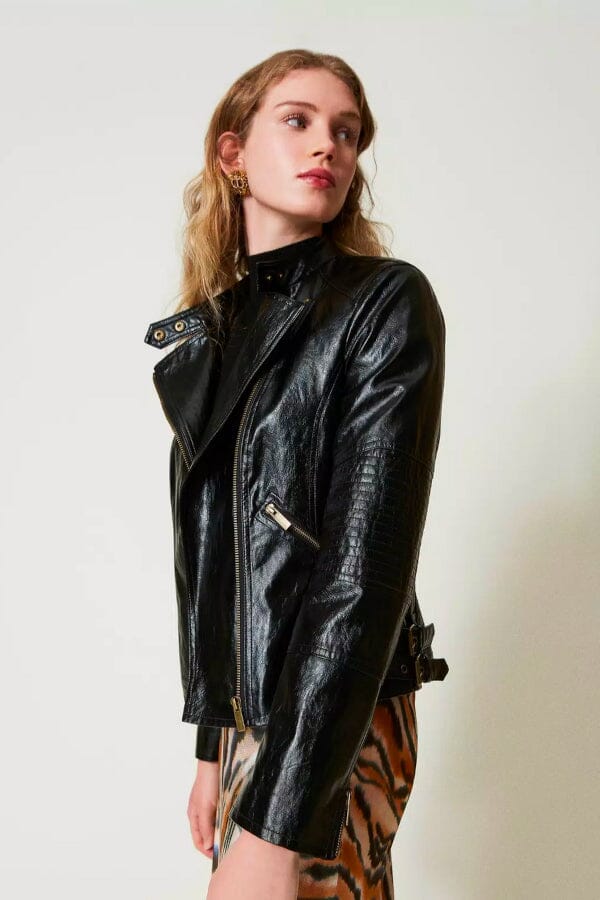 Schwarze Bikerjacke aus Lederimitat Mäntel & Jacken TWINSET 